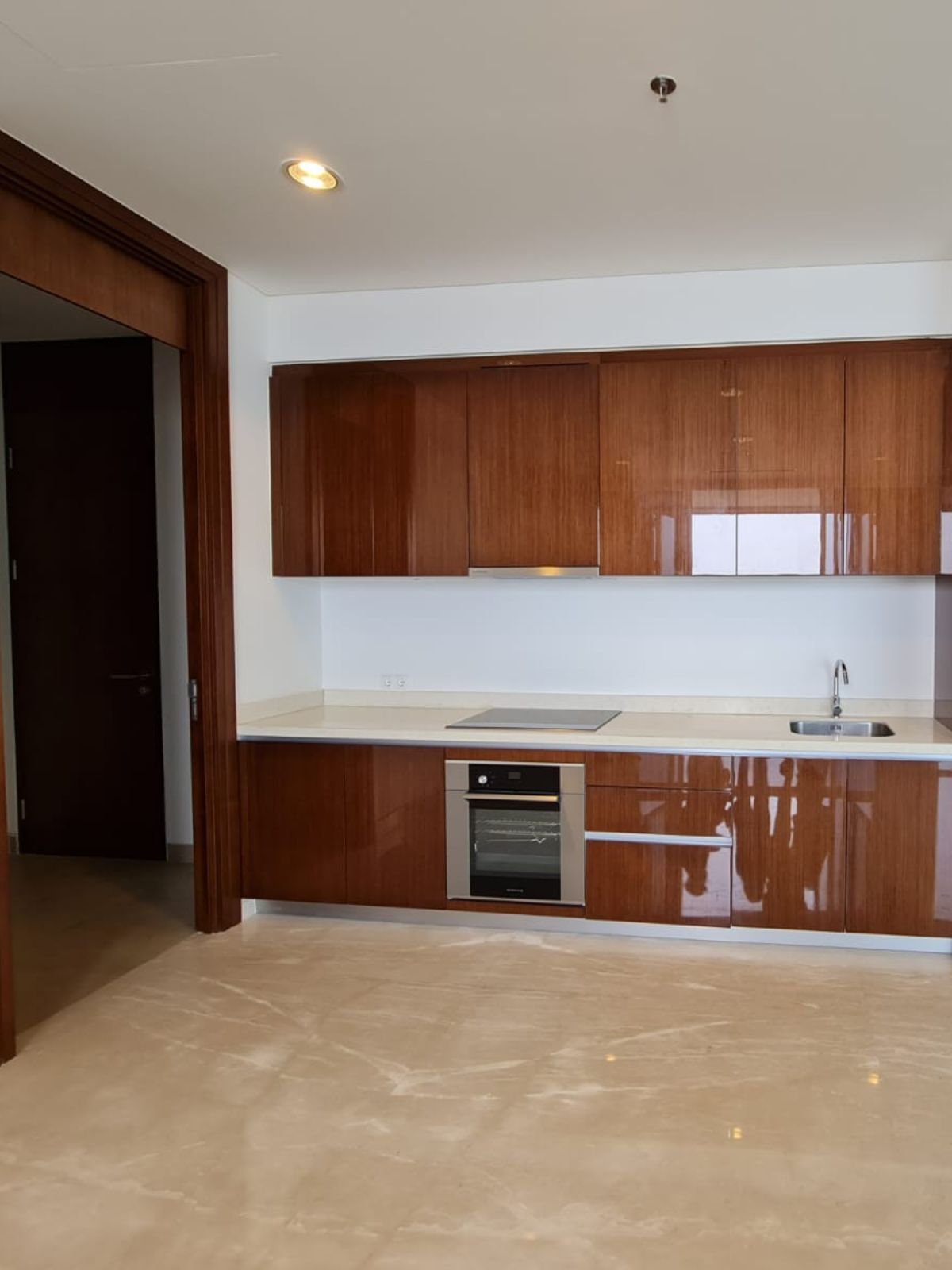 Tower Harmoni 141, common lift, 3 (3)