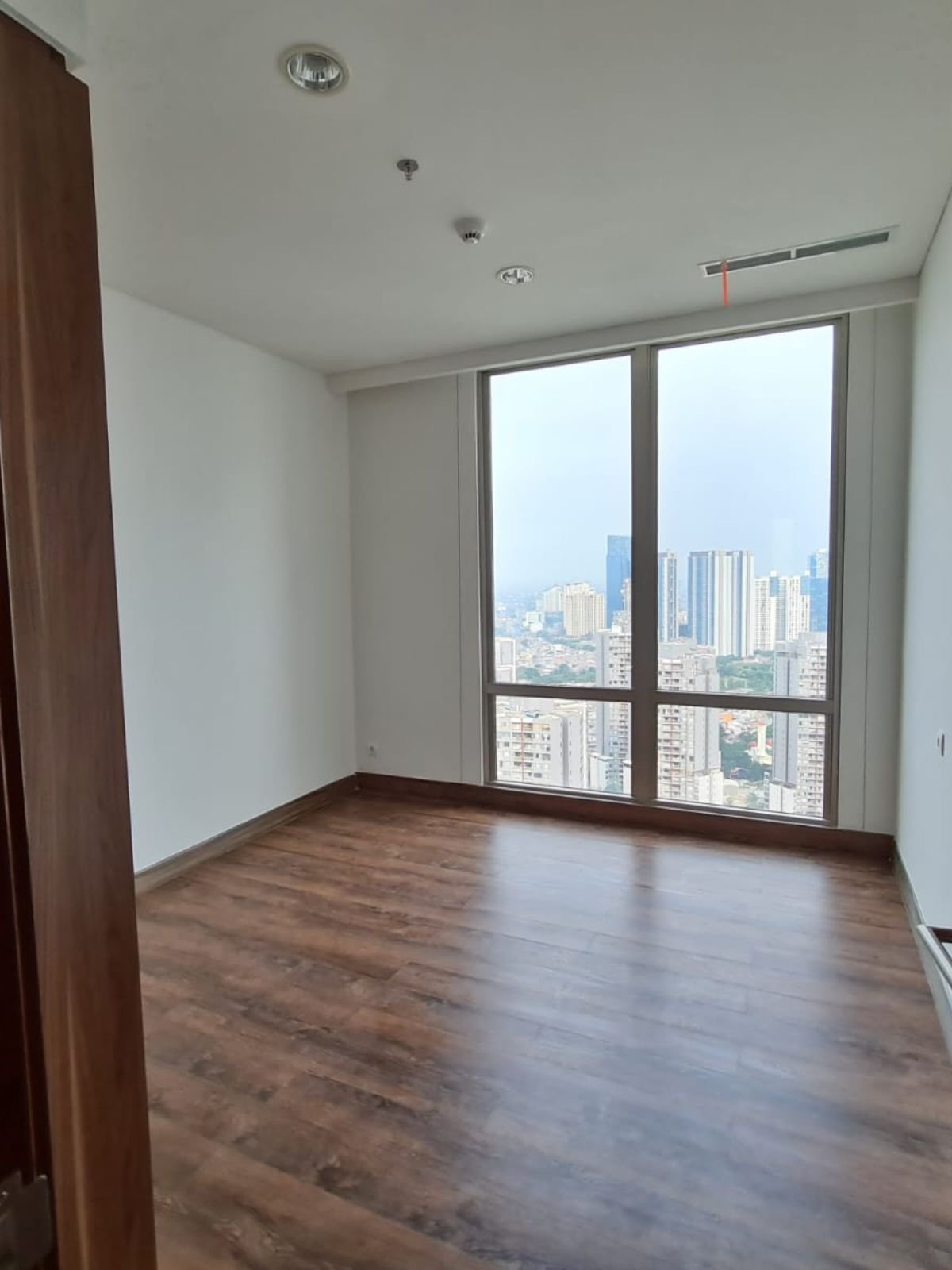 Tower Harmoni 141, common lift, 3 (5)