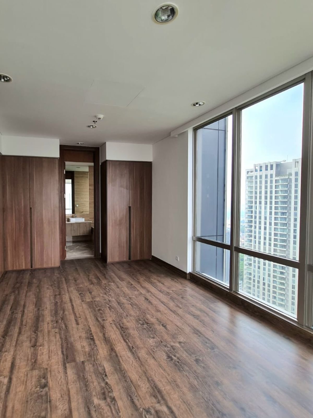 Tower Harmoni 141, common lift, 3 (8)