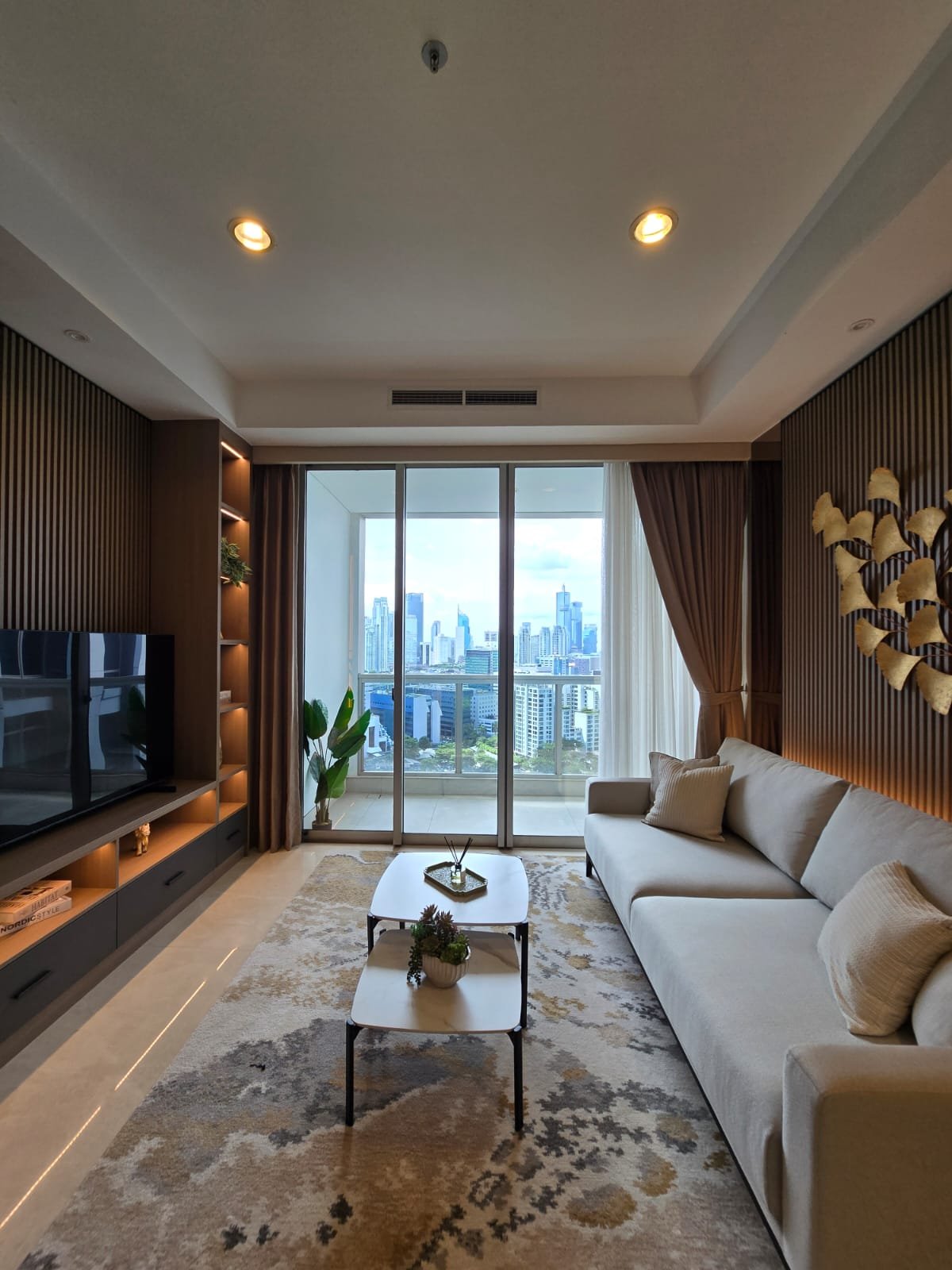 WhatsApp Image 2025-11-12 at 15.07.01 (1)